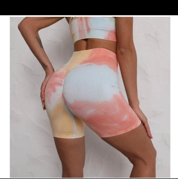 Fitness Wear - Picture 4 of 4